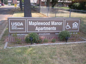 MAPLEWOOD MANOR APARTMENTS