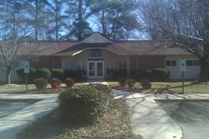 HOLLY SPRINGS APARTMENTS