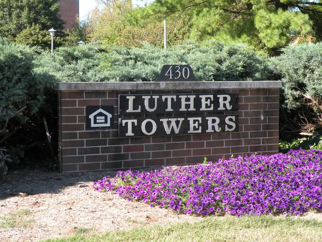 LUTHER TOWERS OF DOVER III