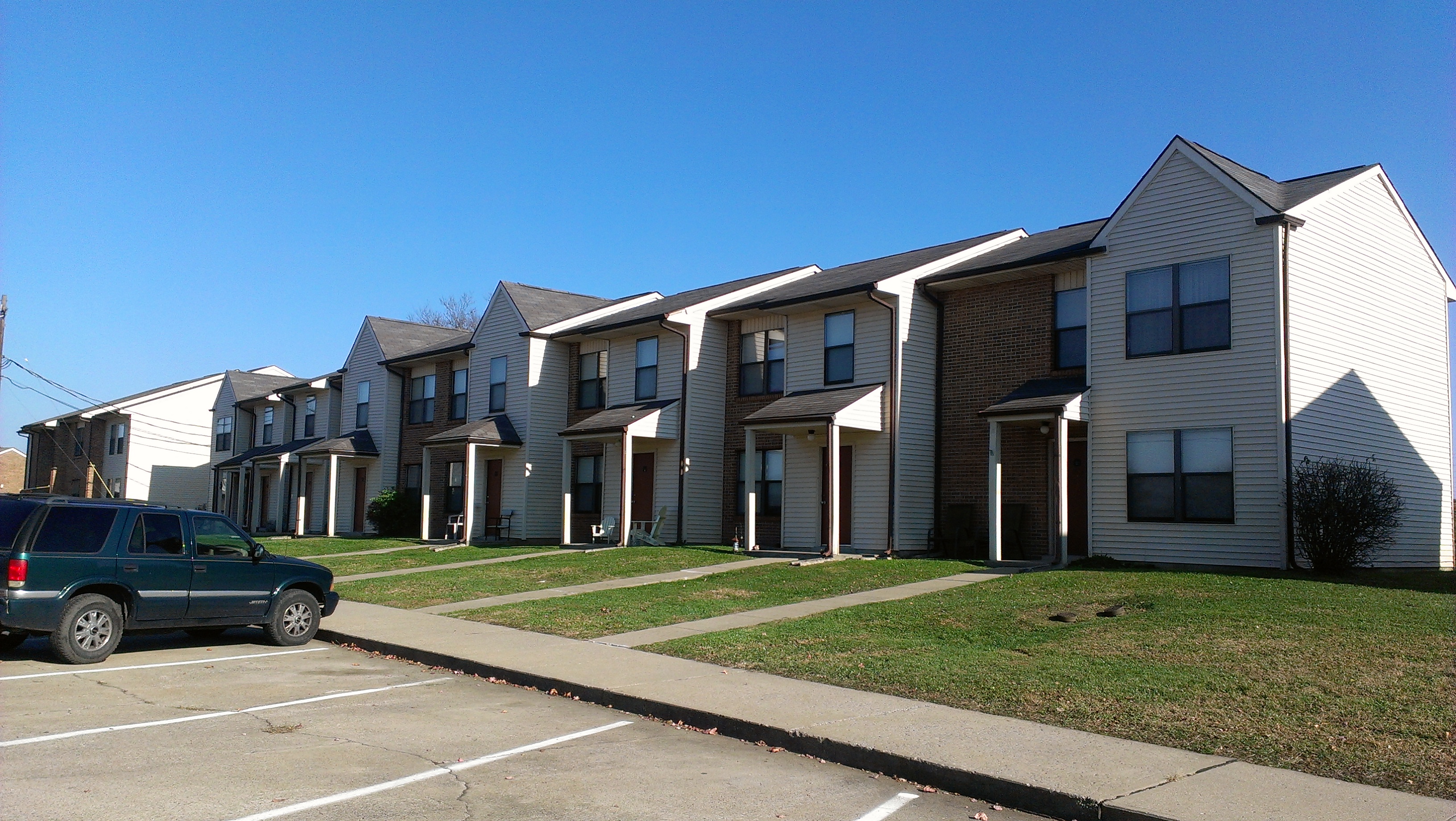 FLEMING TRACE APARTMENTS