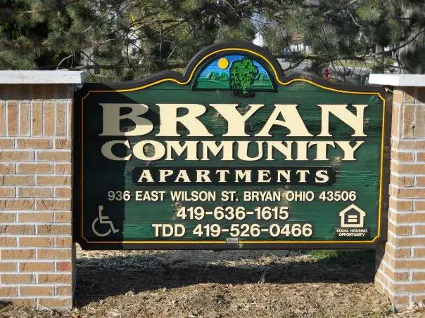 BRYAN COMMUNITY APARTMENTS