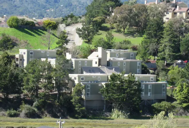SHELTER HILL APARTMENTS