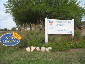 COUNTRY VILLAGE SQUARE APARTMENTS