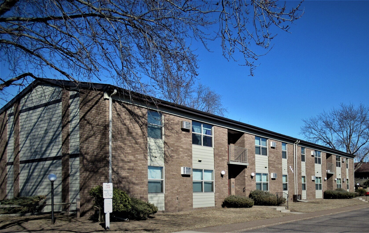 THE MAPLES APARTMENTS