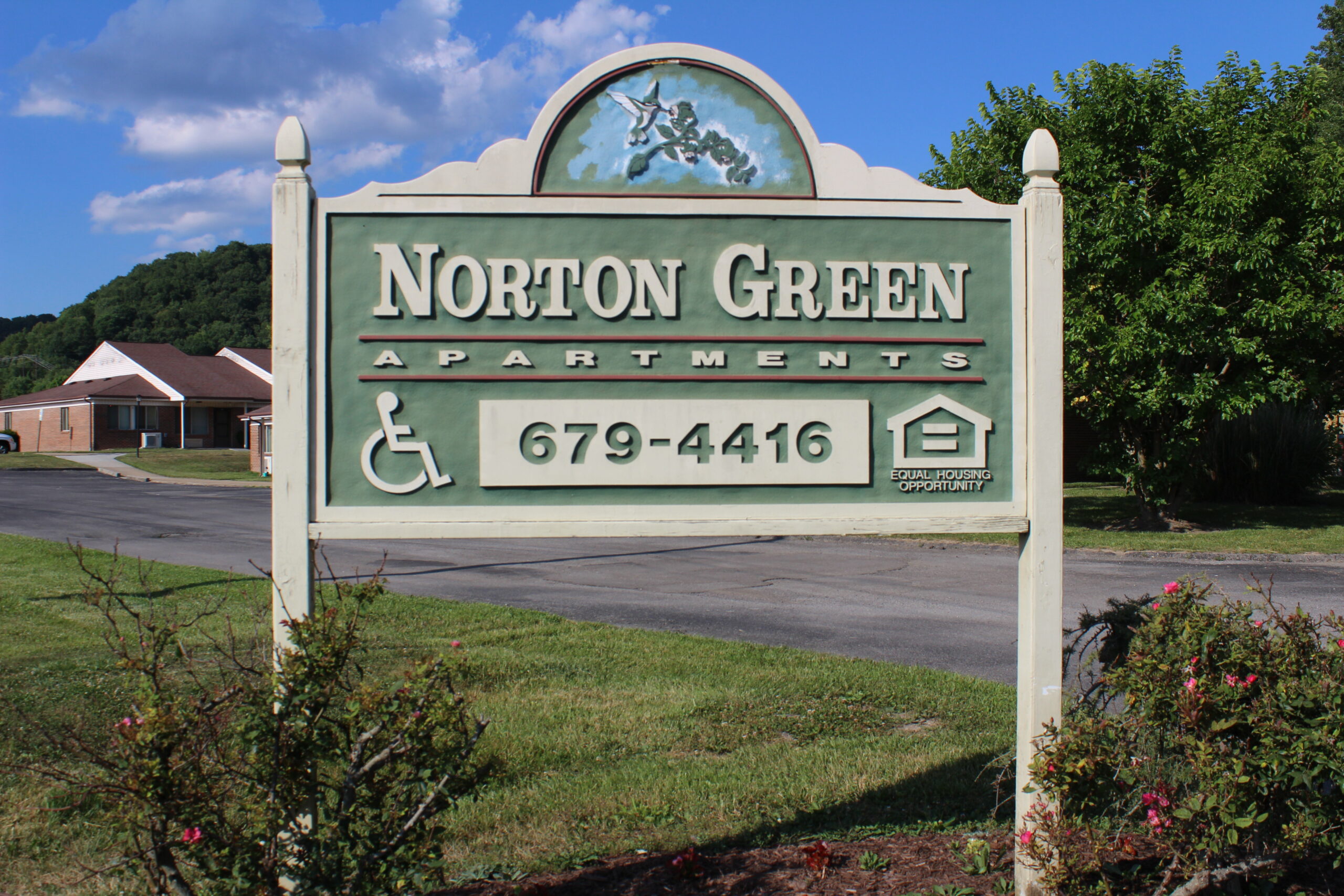 NORTON GREEN APARTMENTS