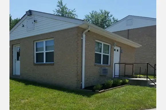 BAKER HEIGHTS APARTMENTS