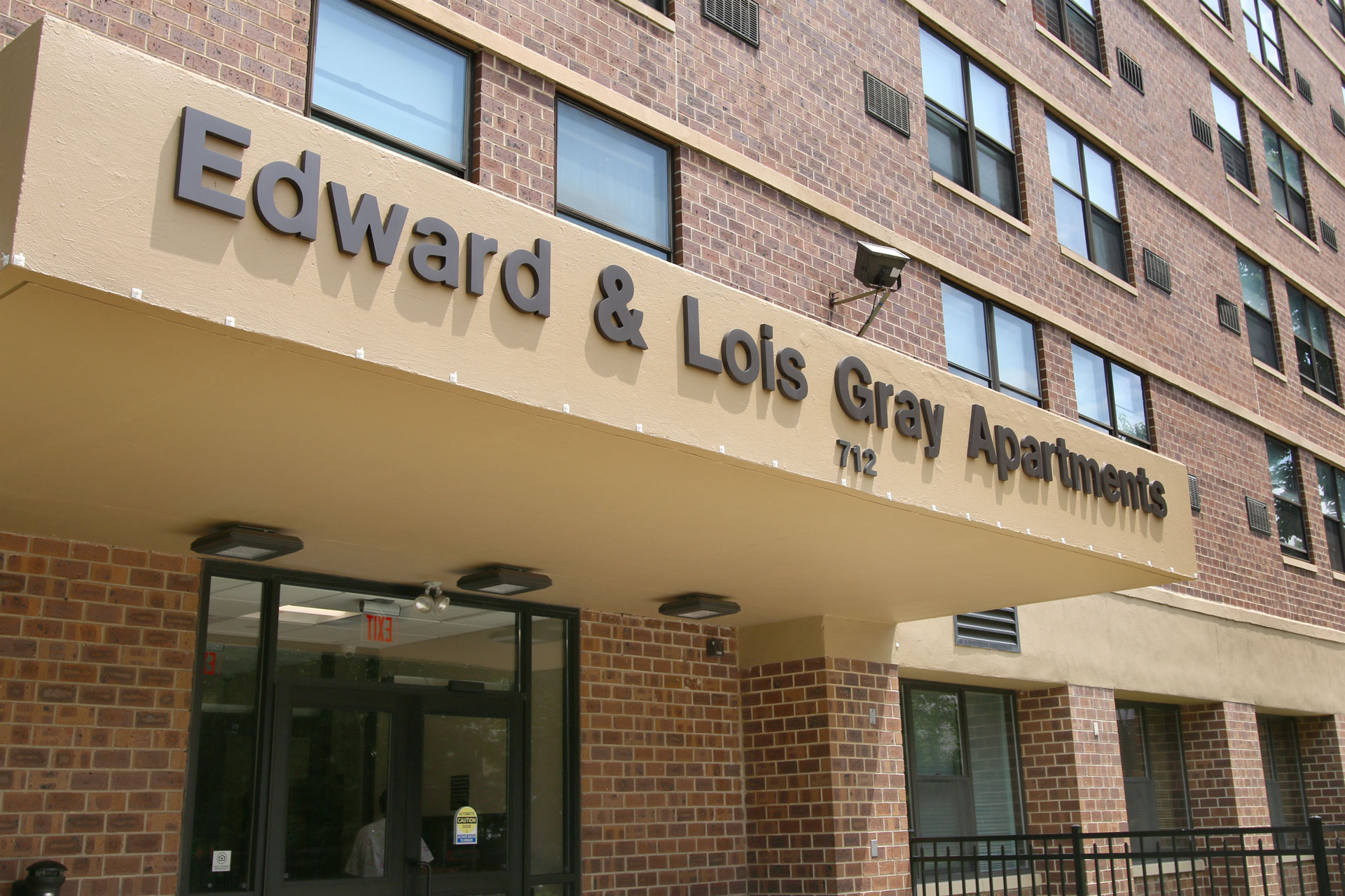 EDWARD AND LOIS GRAY APARTMENTS