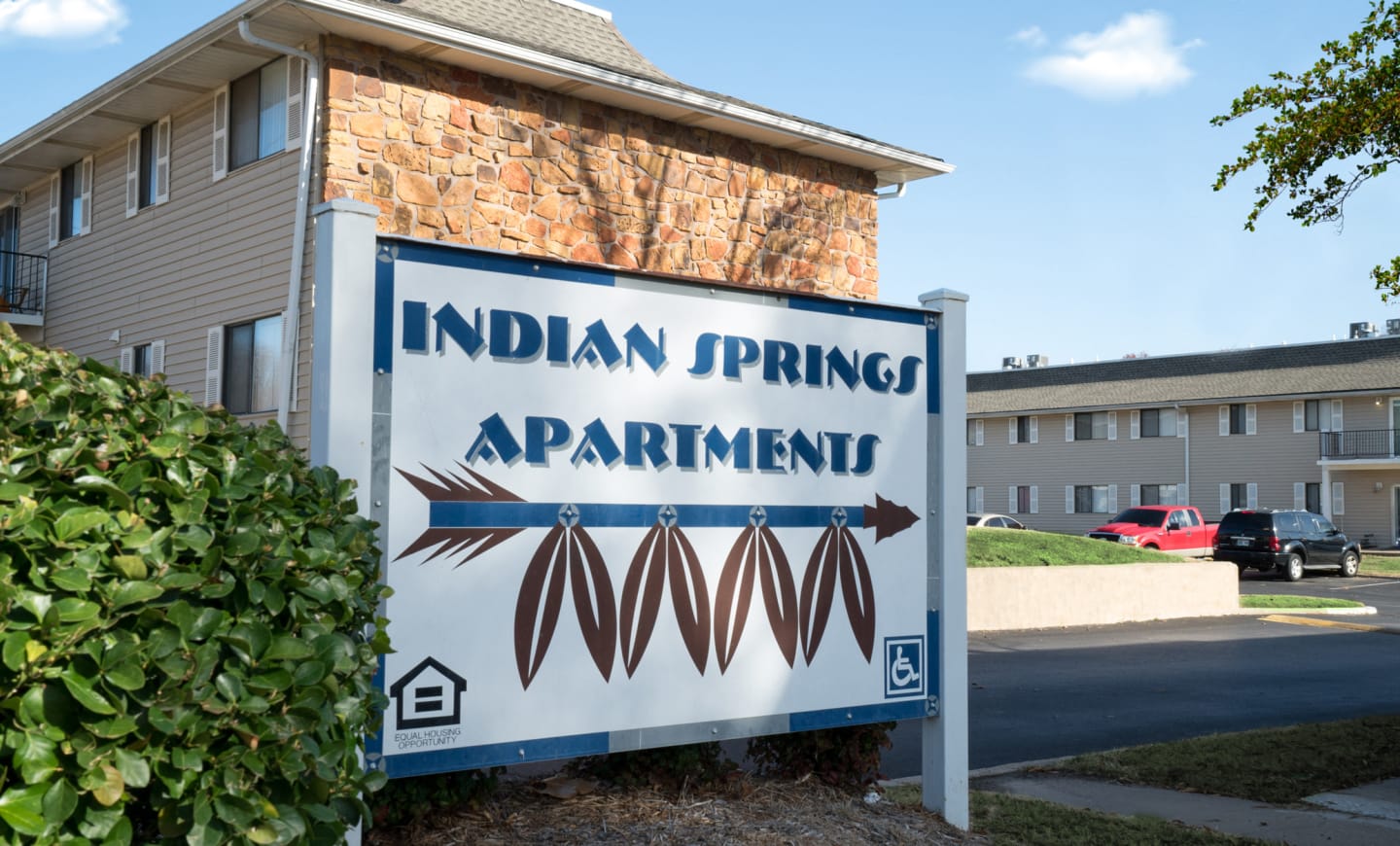 INDIAN SPRINGS APARTMENTS