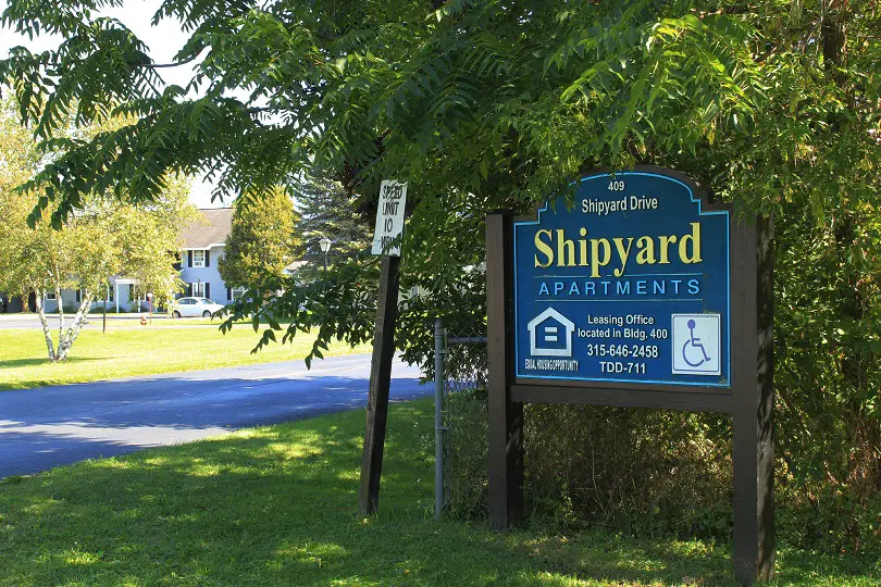 SHIPYARD APARTMENTS
