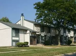FORREST KNOLL APARTMENTS