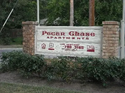 PECAN CHASE APARTMENTS