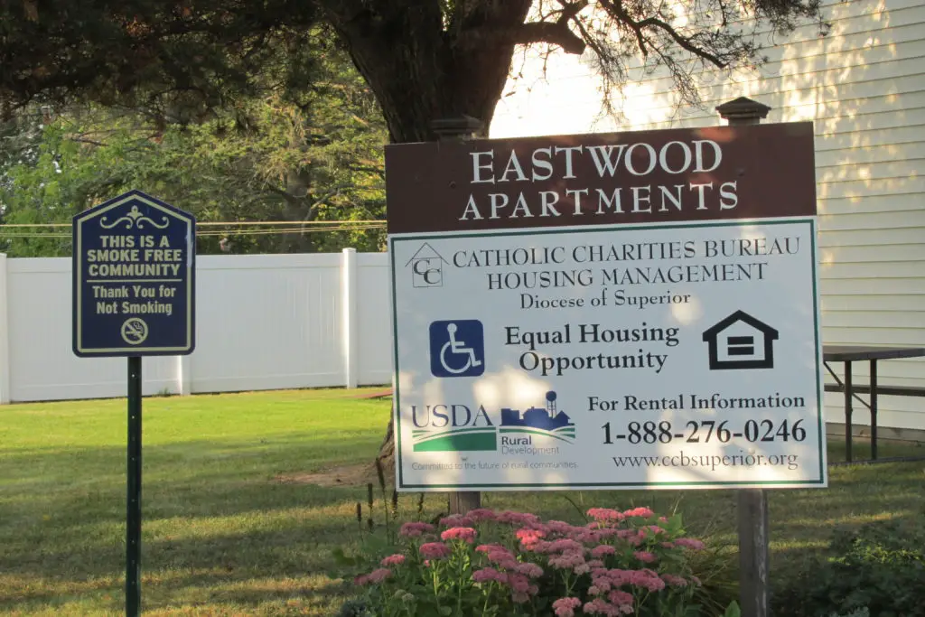 EASTWOOD APARTMENTS