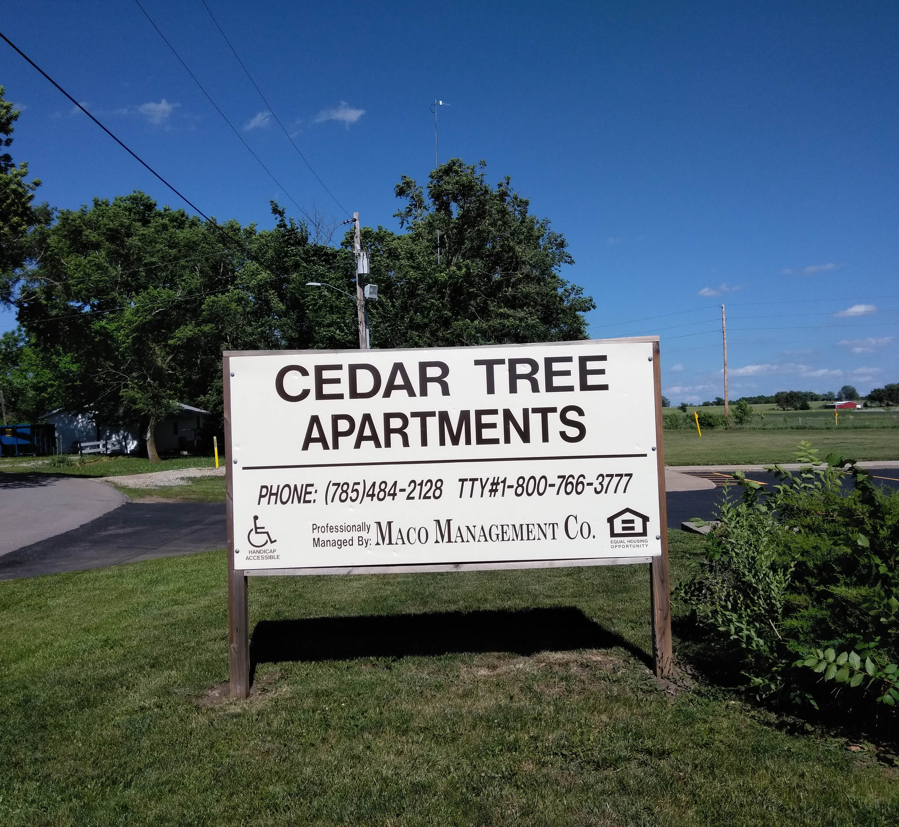 CEDAR TREE APARTMENTS