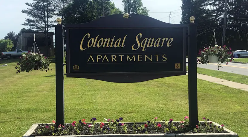 COLONIAL SQUARE APARTMENTS