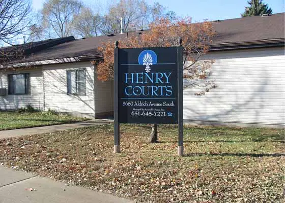 HENRY COURTS I TOWNHOMES
