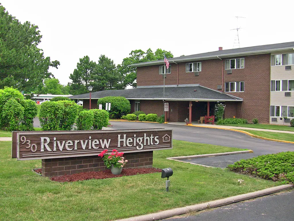 RIVERVIEW HEIGHTS