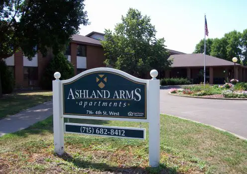 ASHLAND ARMS
