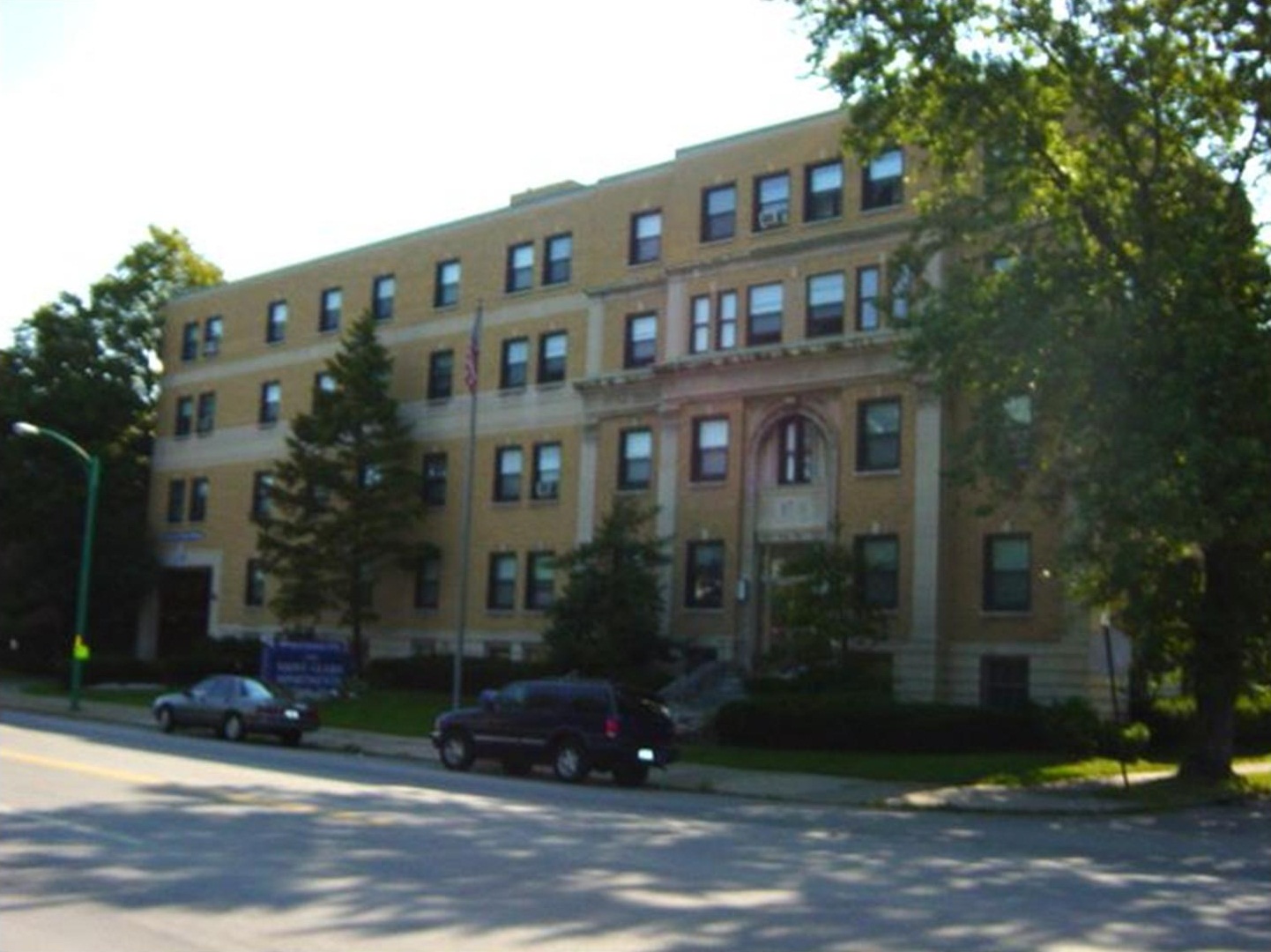 ST. CLARE APARTMENTS