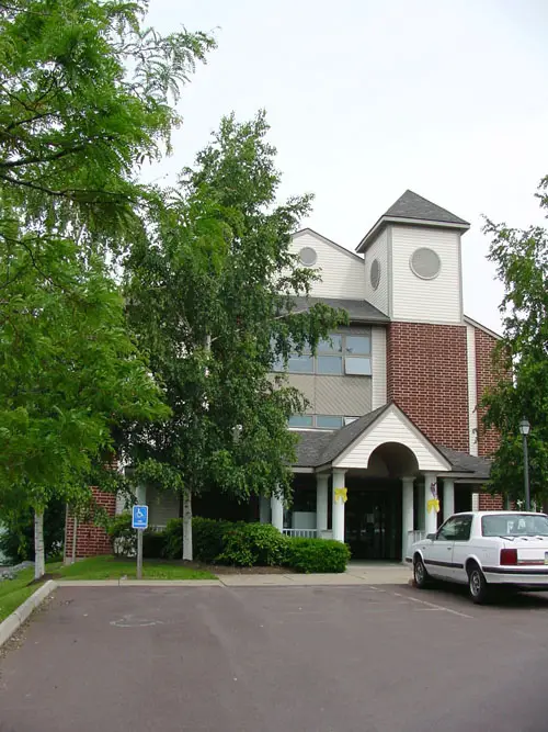 HIGH POINT MANOR APARTMENTS