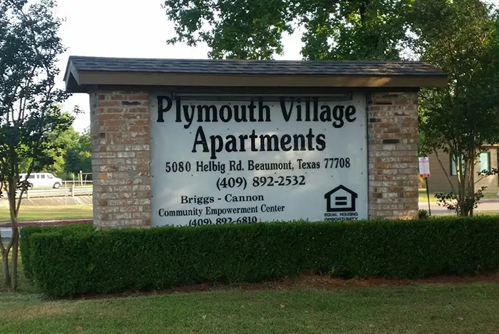 PLYMOUTH VILLAGE APARTMENTS