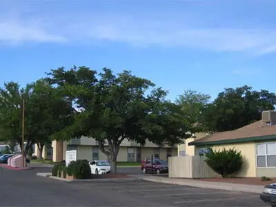 TRADEWINDS CARRIAGE APARTMENTS
