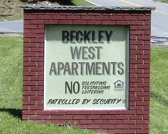 BECKLEY WEST APTS