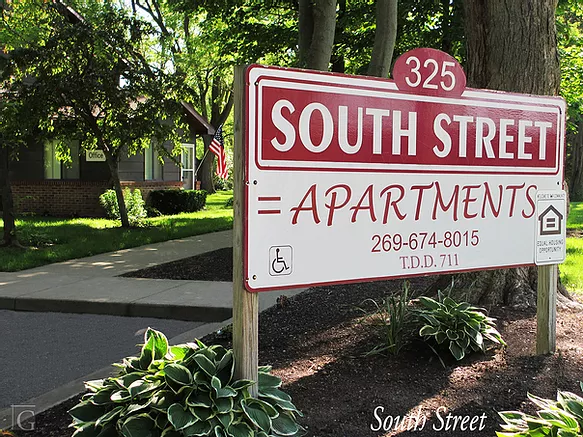 SOUTH STREET APARTMENTS