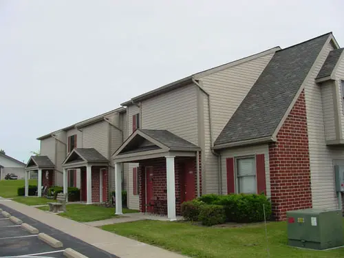 SPRING HILL MANOR APARTMENTS
