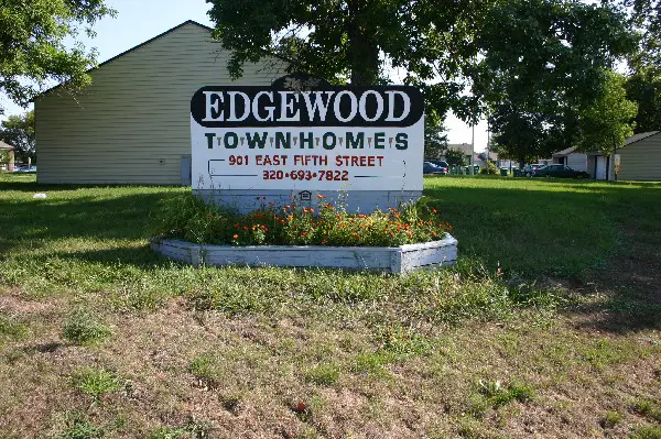 EDGEWOOD TOWNHOMES
