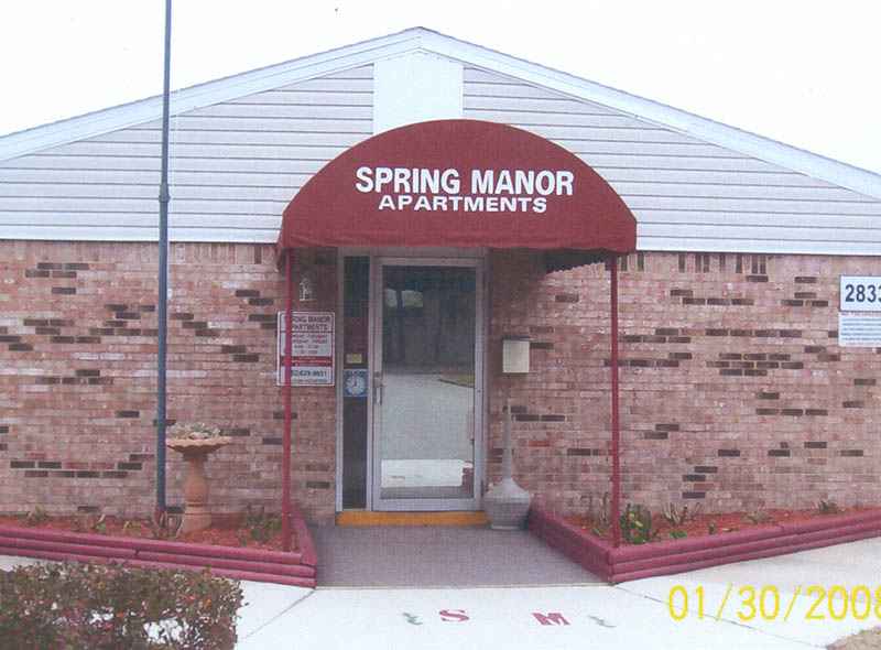 SPRING MANOR APARTMENTS